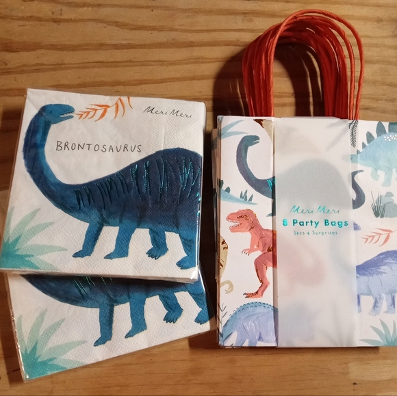 NWT- Meri Meri Dinosaur Party Bundle - Picture 2 of 7